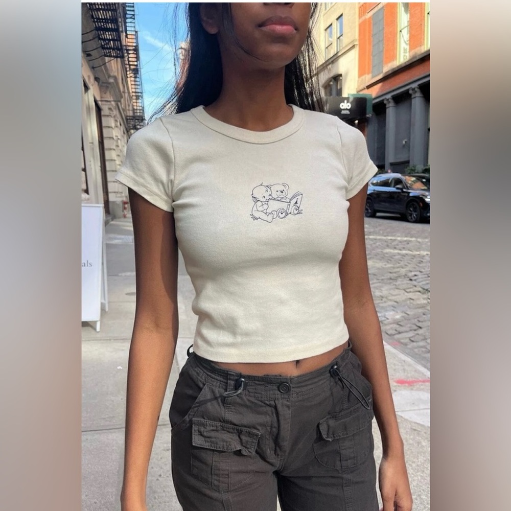 Brandy Melville Reading Ashlyn Top - One Size